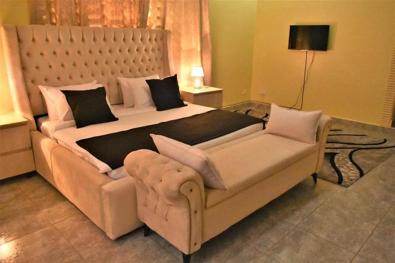 Villa Beautiful Home Opposite Speke Resort Munyonyo Near Lake Victoria Kampala
